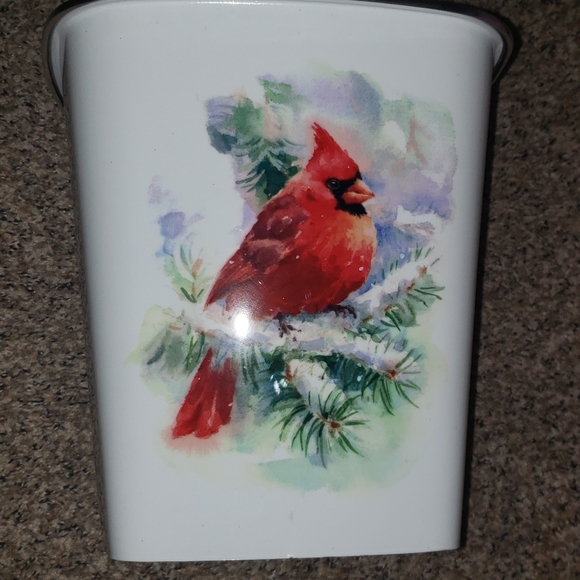 Waste basket winter Cardinal - Picture 1 of 6
